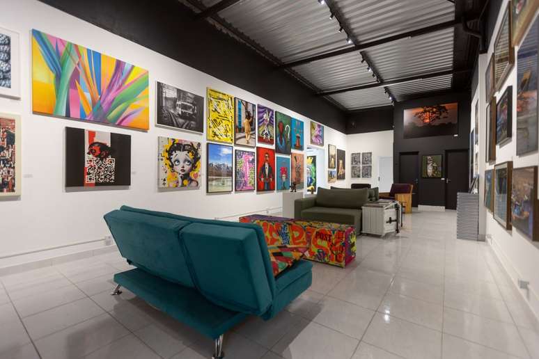 Um dos lados da The Coast Gallery, em S&atilde;o Paulo. Ela tem o dobro da imagem da foto e fica em regi&atilde;o de conhecida pela opul&ecirc;ncia empresarial.