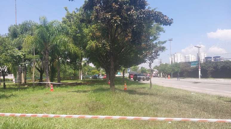Local da queda do avião na Barra Funda, em São Paulo, está interditado