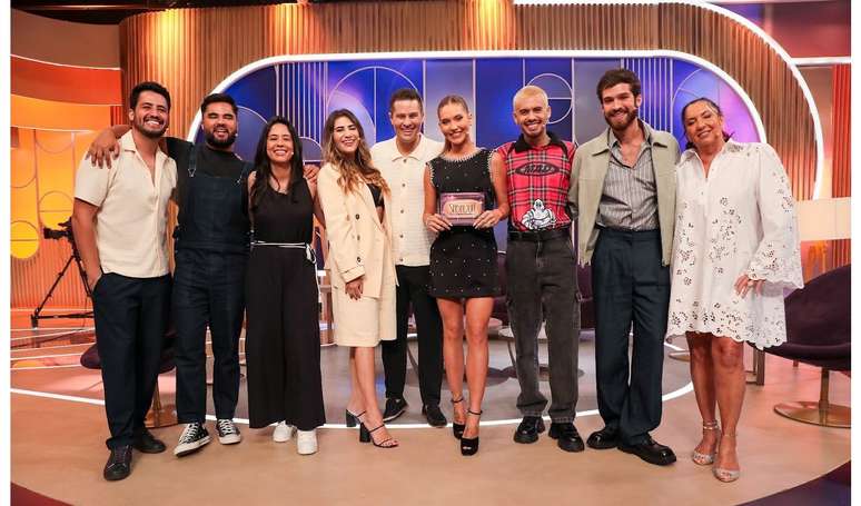 Você sabia? De 6 filhos, apenas 2 herdeiros seguem a carreira de Leonardo: veja como estão Zé Felipe, João Guilherme e mais!.
