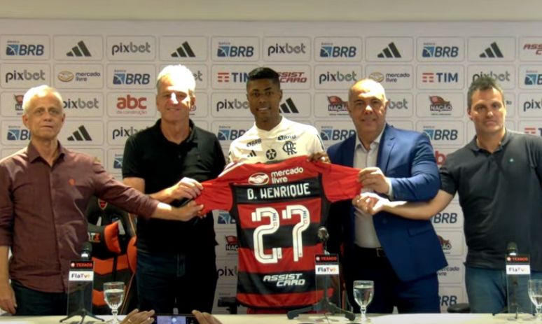 Bruno Henrique em entrevista coletiva após renovação com o Flamengo 