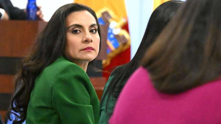 O presidente e a vice-presidente Verónica Abad (foto) demonstraram total desarmonia desde o início do mandato e Noboa decidiu removê-la do cargo