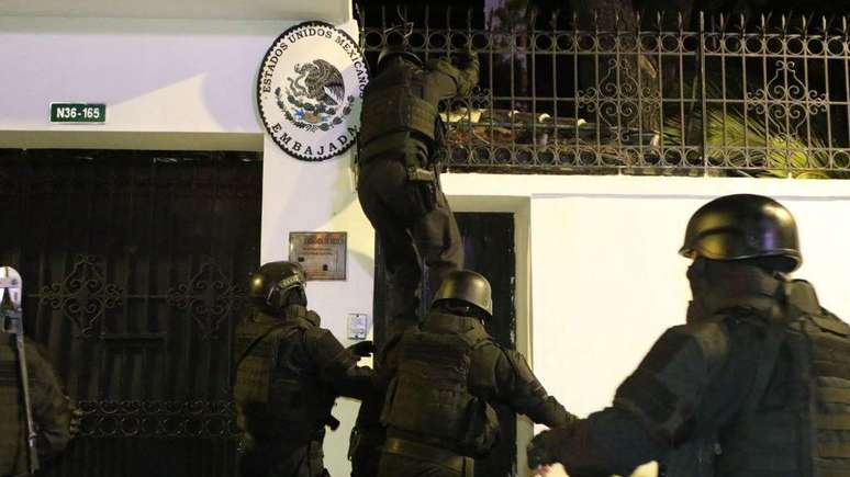 O ataque à embaixada mexicana provocou reações em todo o continente