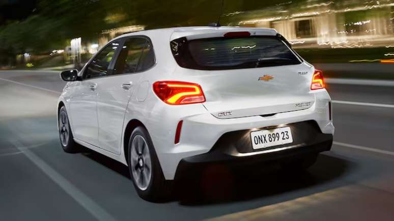 Chevrolet Onix: descontos de até R$ 9.290 nos modelos 2024/2025