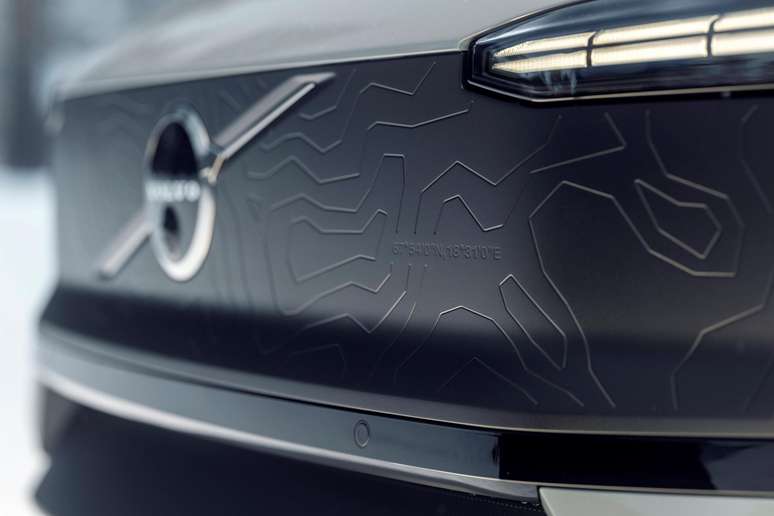 Novo Volvo EX30 Cross Country