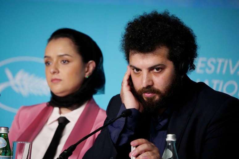 Saeed Roustaee (dir.) foi proibido de ter contato com pessoas do mundo do cinema