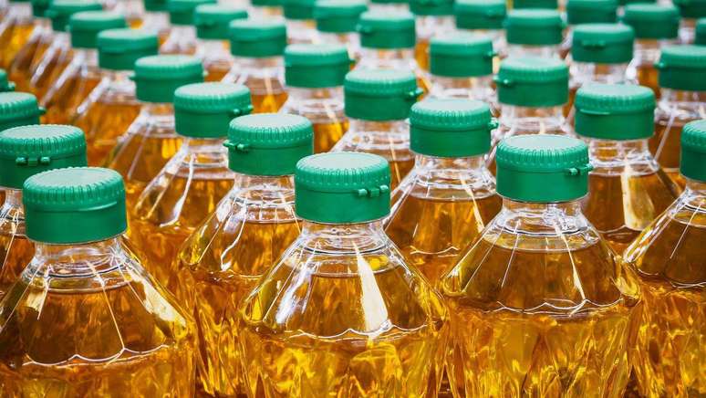 '&Oacute;leo de soja n&atilde;o vai recompor o pre&ccedil;o de dois anos atr&aacute;s, mas pode ser que deixe de subir ao longo de 2025', prev&ecirc; economista da FGV