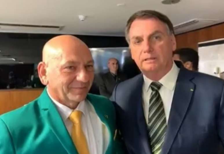 Hang é um apoiador do ex-presidente