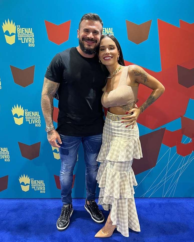 Casal Thamires e Marcelinho 