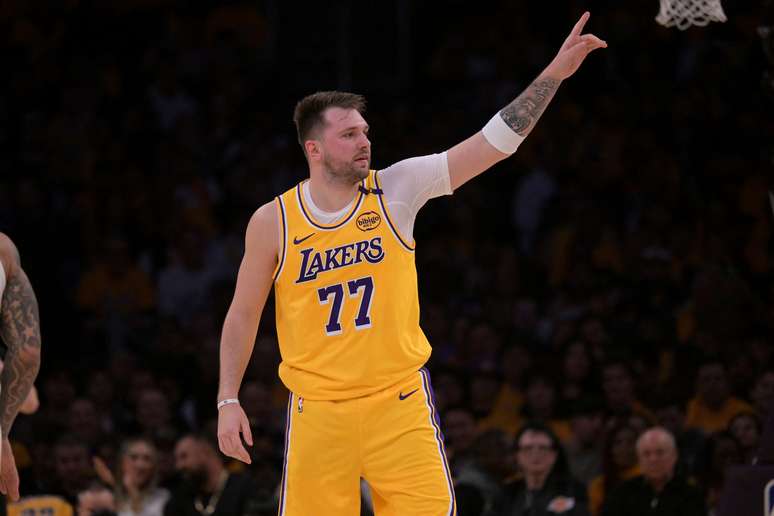 Luka Doncic em ação pelos Lakers