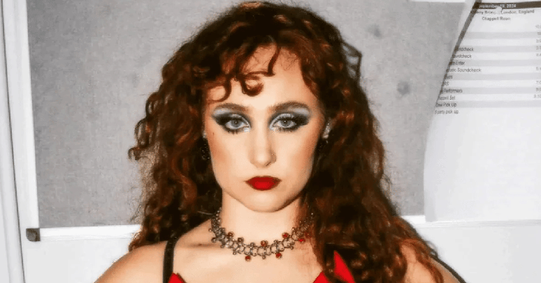 Chappell Roan apresenta ‘Pink Pony Club’ no Grammy