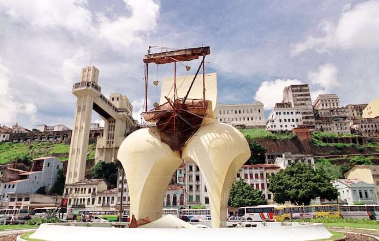 Mario Cravo J&uacute;nior em abertura de uma exposi&ccedil;&atilde;o no Palacete das Artes.