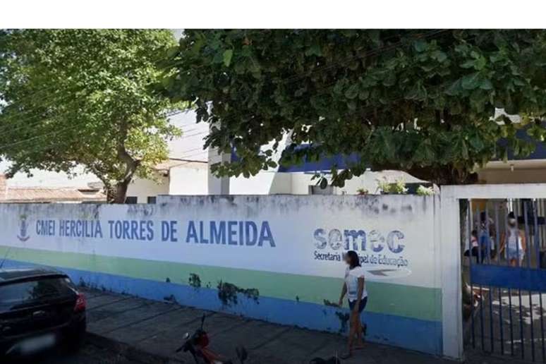 Escola municipal pediu que pais comprassem materiais, prática considerada ilegal