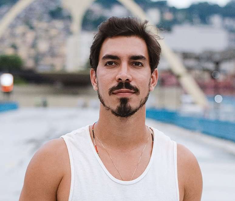 Gabriel David se prepara para maratona no Carnaval 2025 e atravessa momento de polêmicas em relação a mudanças na folia