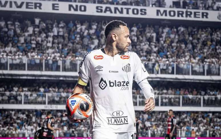 Neymar com a bola penalty &ndash;