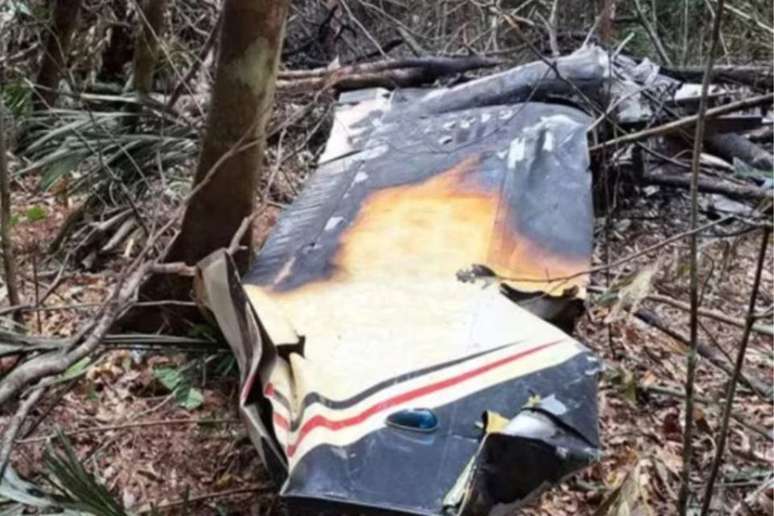 FAB abate avião venezuelano que entrou clandestinamente no espaço aéreo do Brasil