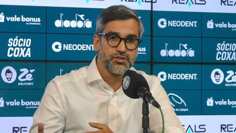 Gabriel Lima, agora, ex-CEO do Coritiba. 