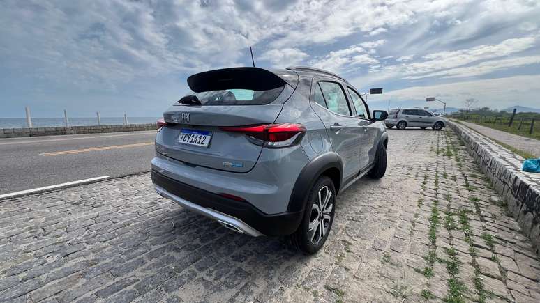 Fiat Pulse Impetus Hybrid 
