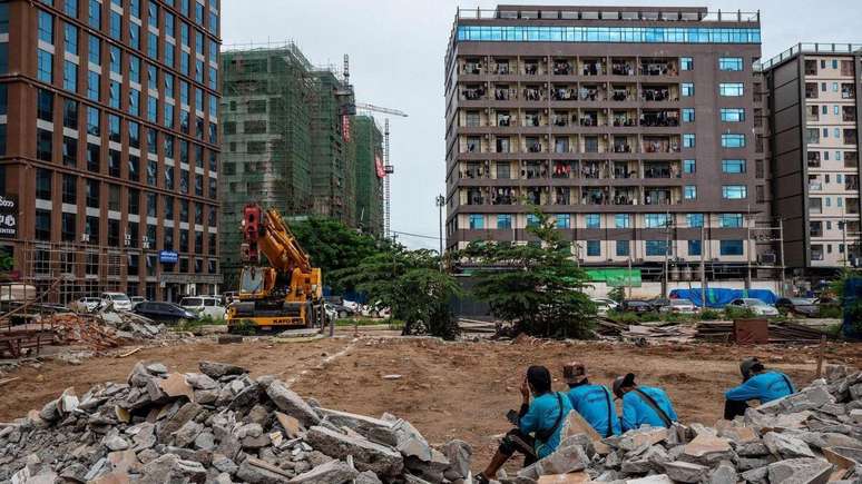 A BBC não foi autorizada a entrar nos edifícios comerciais de Shwe Kokko