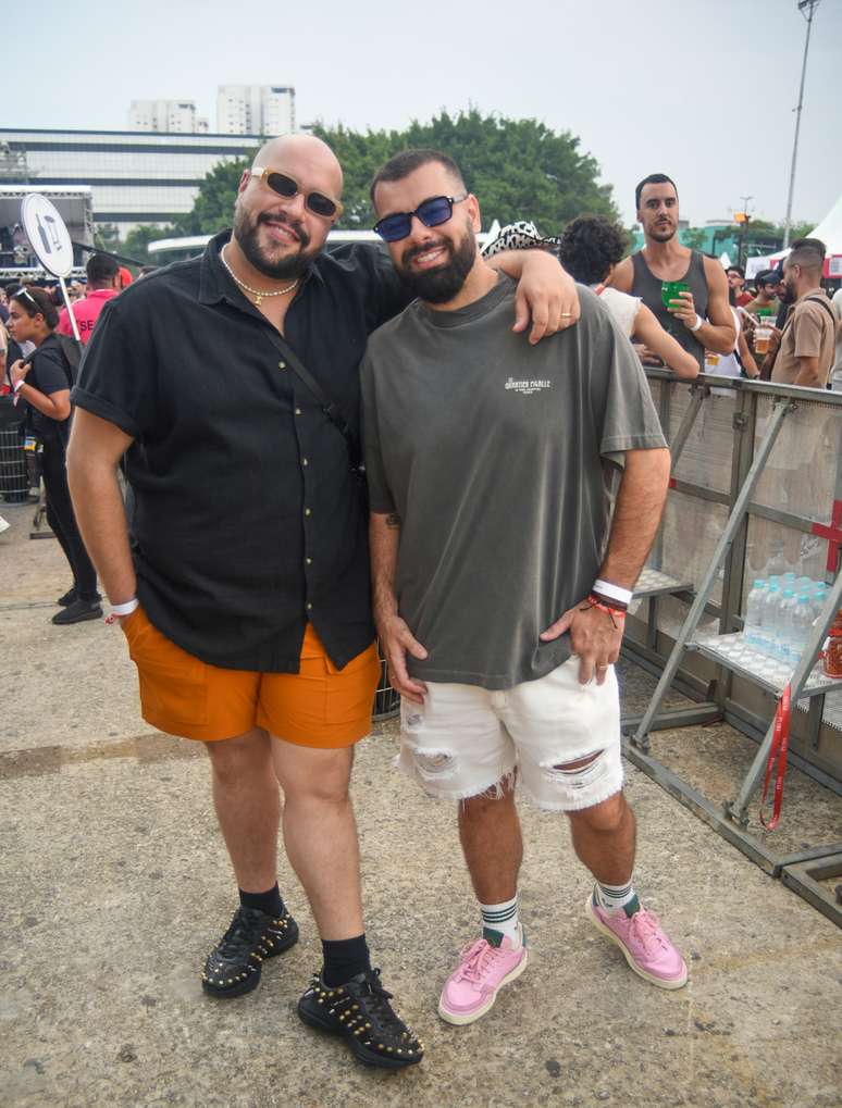 Tiago Abravanel next to her husband to Block Silva Tiago Abravanel next to her husband to Block Silva