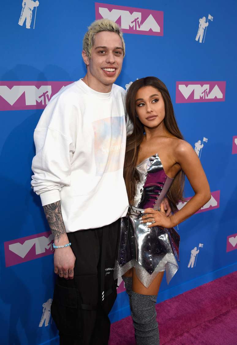 Ariana Grande e Pete Davidson 