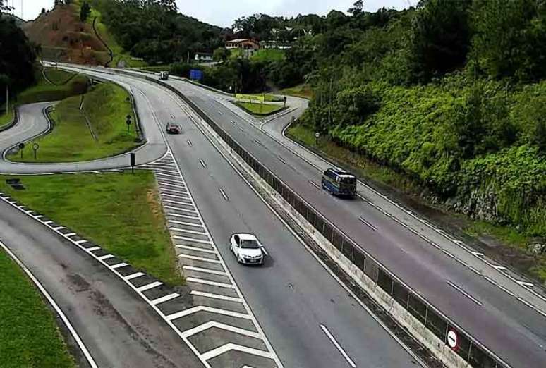 SP-099, de São José dos Campos a Caraguatatuba (SP) - Conhecida como Rodovia dos Tamoios, tem 82 km entre São José dos Campos e Caraguatatuba. A estrada é administrada pela Concessionária Tamoios, que é responsável pela operação, manutenção e ampliação da rodovia.
