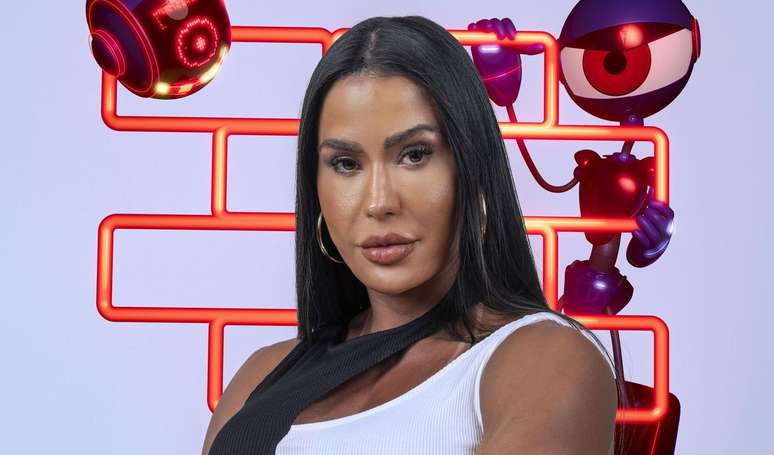 Fãs de Gracyanne Barbosa pedem que a musa fitness saia do 'BBB 25' por causa de um drama pessoal.