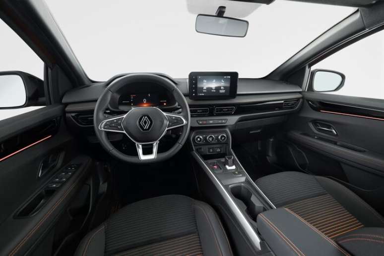 Carro da Renault; empresa chinesa terá acesso à planta da companhia francesa em São José dos Pinhais (PR)