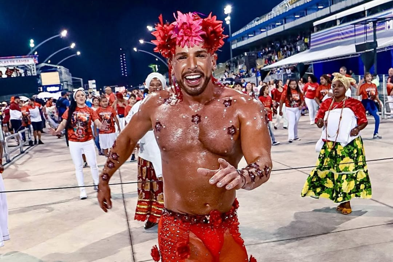 Jeff Garcia é muso da Colorado do Brás.