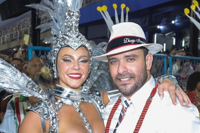 Paolla Oliveira e Diogo Nogueira estão juntos desde 2021.