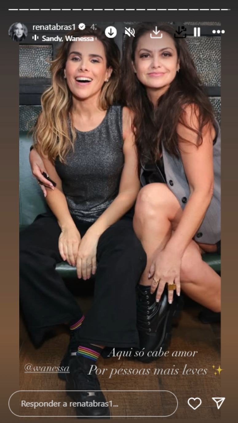 Postagem de Renata Br&aacute;s 