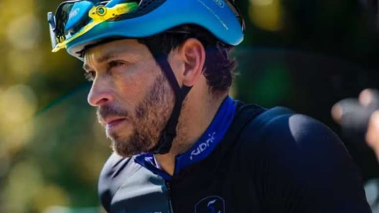 Ciclista foi assaltado na frente do Parque do Povo