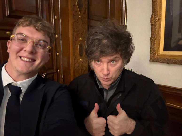 Hayden Mark Davis e Javier Milei na Casa Rosada no m&ecirc;s passado