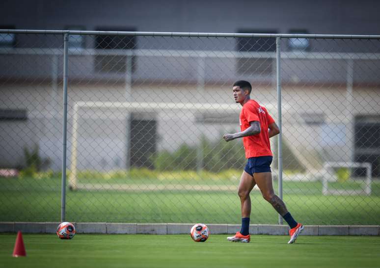 Lucas Barbosa, jogador do Red Bull Bragantino. 
