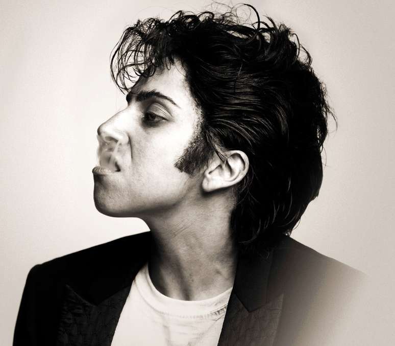 Visual de Jo Calderone, alter-ego de Lady GaGa, j&aacute; &eacute; o favorito dos americanos para o Halloween |