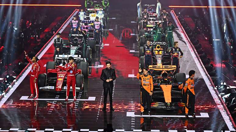 Pilotos no F1 75 Live