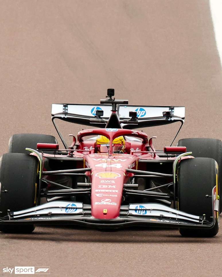 Lewis Hamilton hoje em Fiorano no SF25