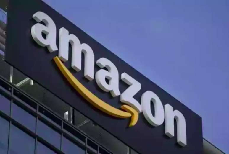 4º) Amazon - US$ 356,4 bilhões (aumento de 15% em relação a 2024).