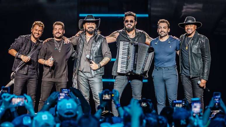 Grupo Traia Veia e a dupla Guilherme & Benuto