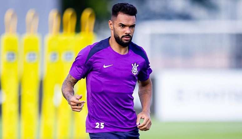 Corinthians deve perder Raniele por cerca de um mês por lesão. 