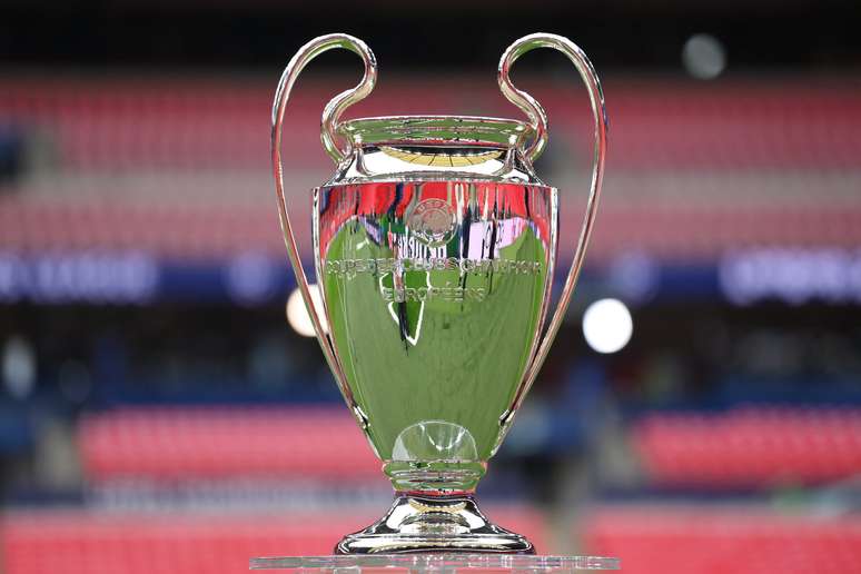 Taça da Champions League. 
