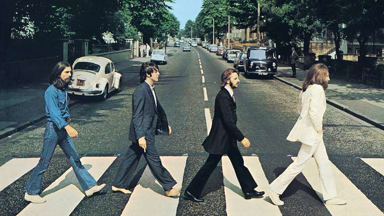 Beatles na capa do &aacute;lbum Abbey Road -