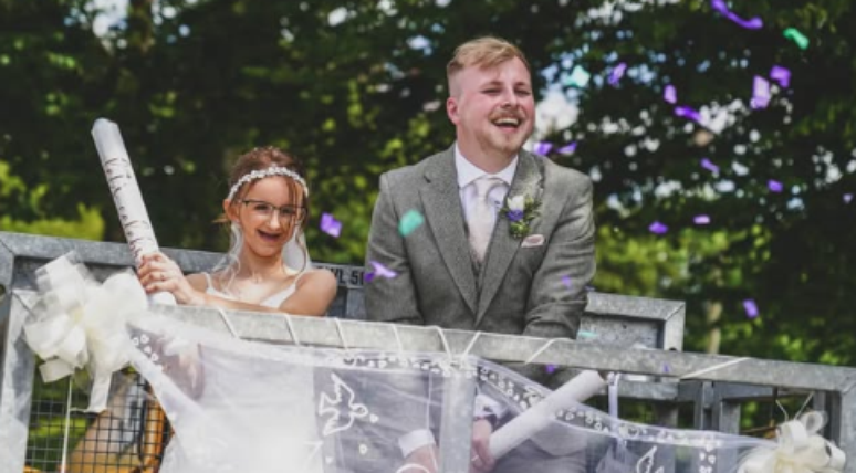 “They think I married a child”: couple relationships that face attacks because of a condition of his wife