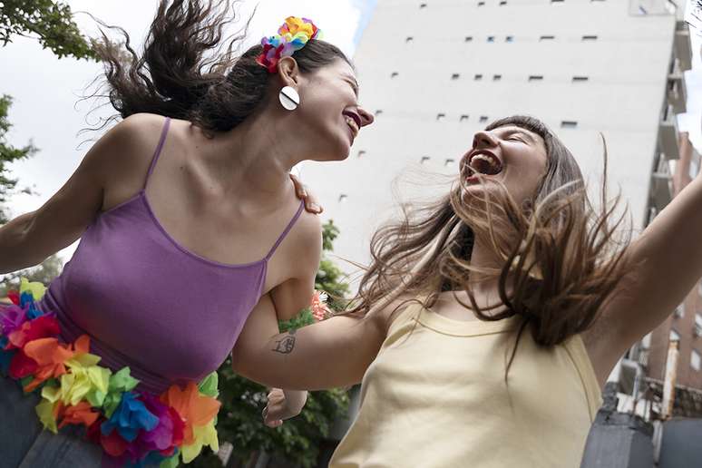 Carnival and love: the signs that shine most in temporary novels