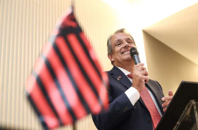 Presidente Luiz Eduardo Baptista, o Bap, comemora novo título do Flamengo