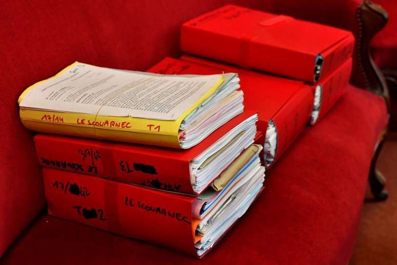 Documentação contra Le Scouarnec inclui diários que o incriminam