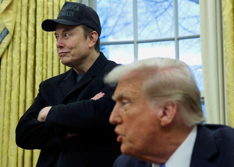 Trump disse, antes do e-mail de Musk, que gostaria de ver o bilionário "mais agressivo" no trabalho