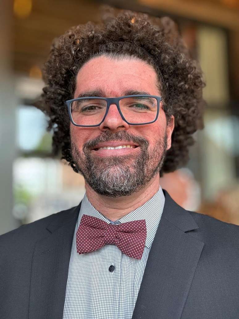 Me causa muito espanto ver imigrantes brasileiros apoiando as ideias da AfD, diz o especialista em tecnologia