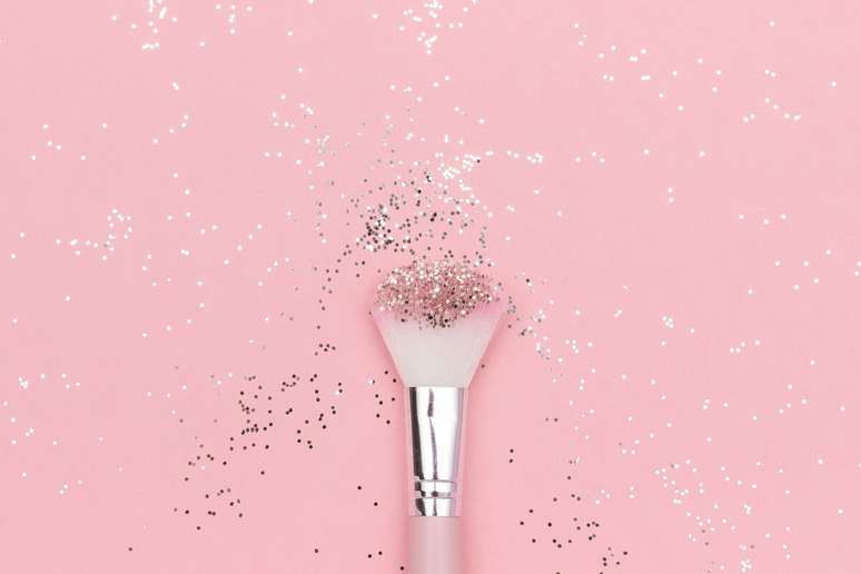 É importante evitar o uso de glitter e tinta na região íntima