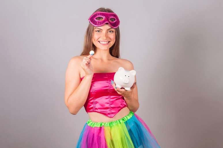 Estratégias simples permitem que os foliões curtam o Carnaval sem comprometer o orçamento