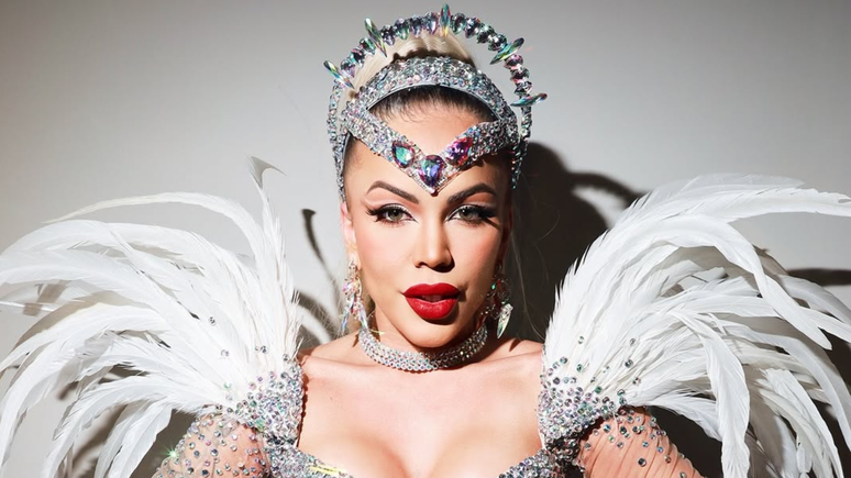 Ravena Hanniely, que vai desfilar como musa da Barroca Zona Sul